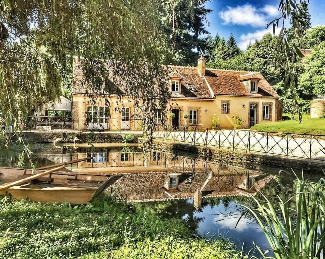 Mézilles Le Moulin De Corneil B&B 외부 사진