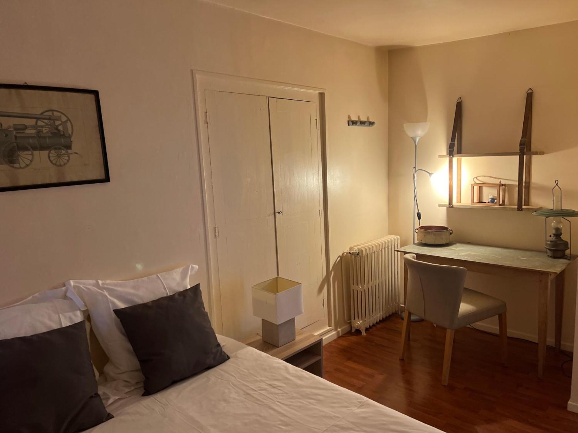 Mézilles Le Moulin De Corneil B&B 외부 사진